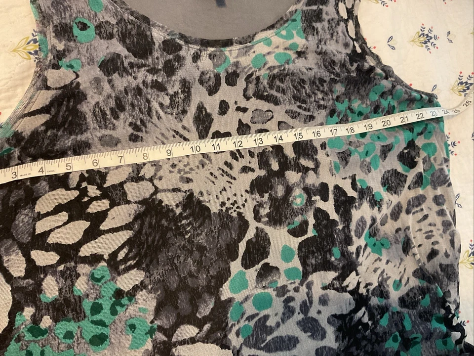 Lynn Ritchie Silver Women’s 3X Black Gray Green Silk Dress Tank Top Animal Print - Image 4 of 4