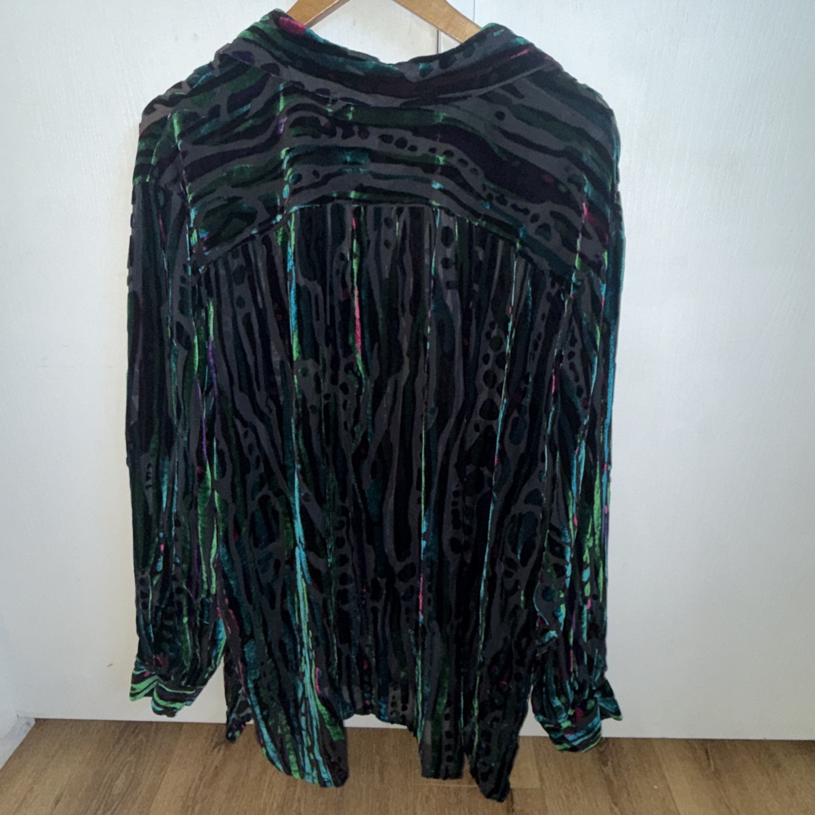 Vintage Bob Mackie Wearable Art Velvet Burnout  B… - image 4