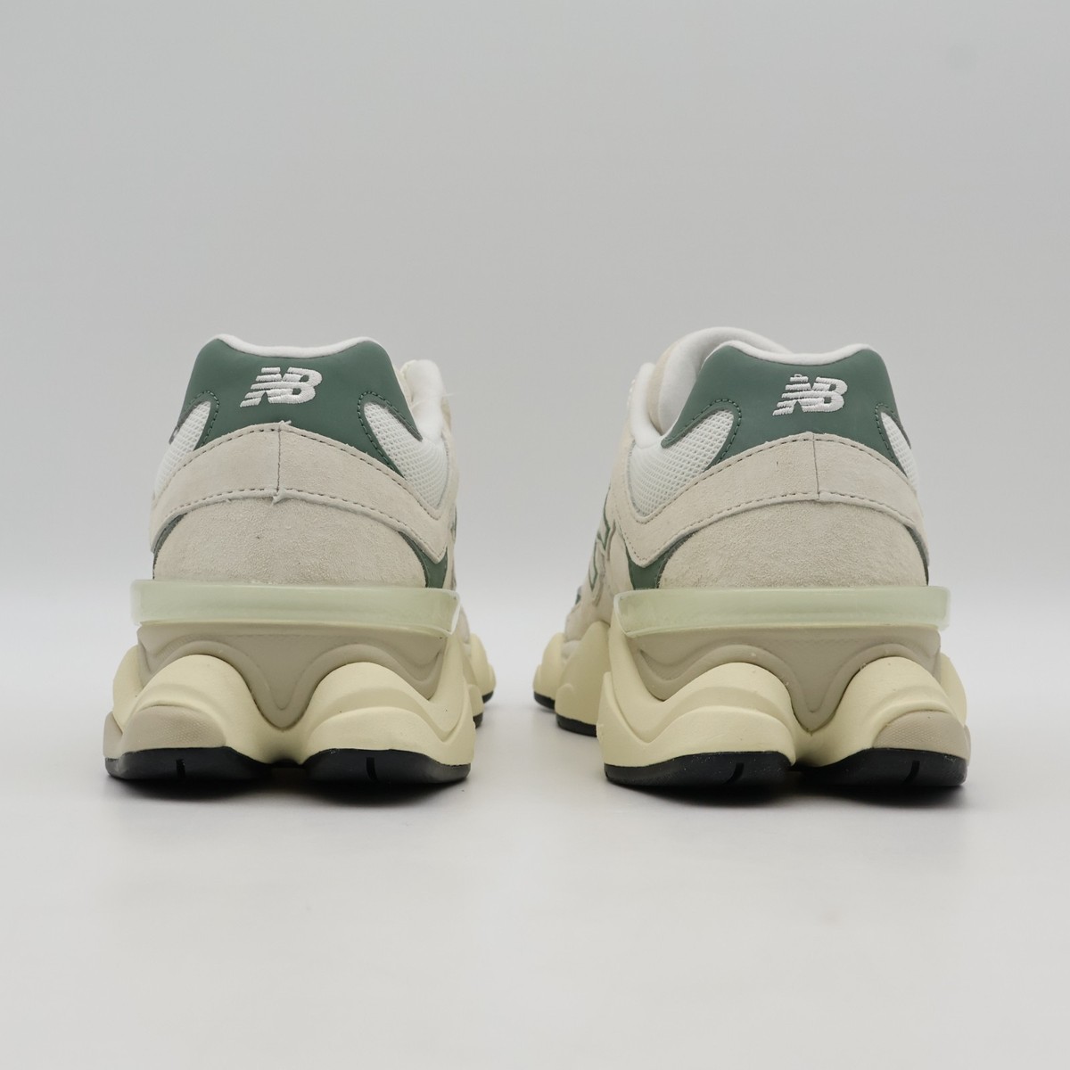 New Balance U9060EEI Off White/Green 23㎝ New Balance U9060EEI OFF WHITE/GREEN（ニューバランス U9060EEI