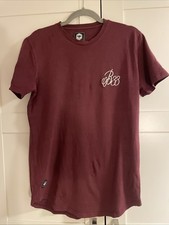 Men’s Size Medium Burgundy Bee Inspired Slim Fit T-Shirt