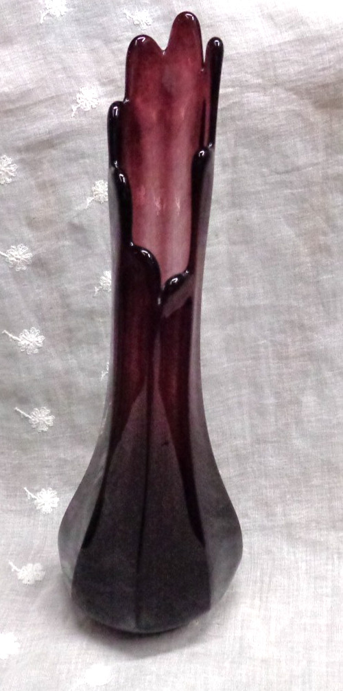 Vtg L.E. SMITH Glass PURPLE AMETHYST Paneled Swung 8 Finger Vase ~ 12.5" H