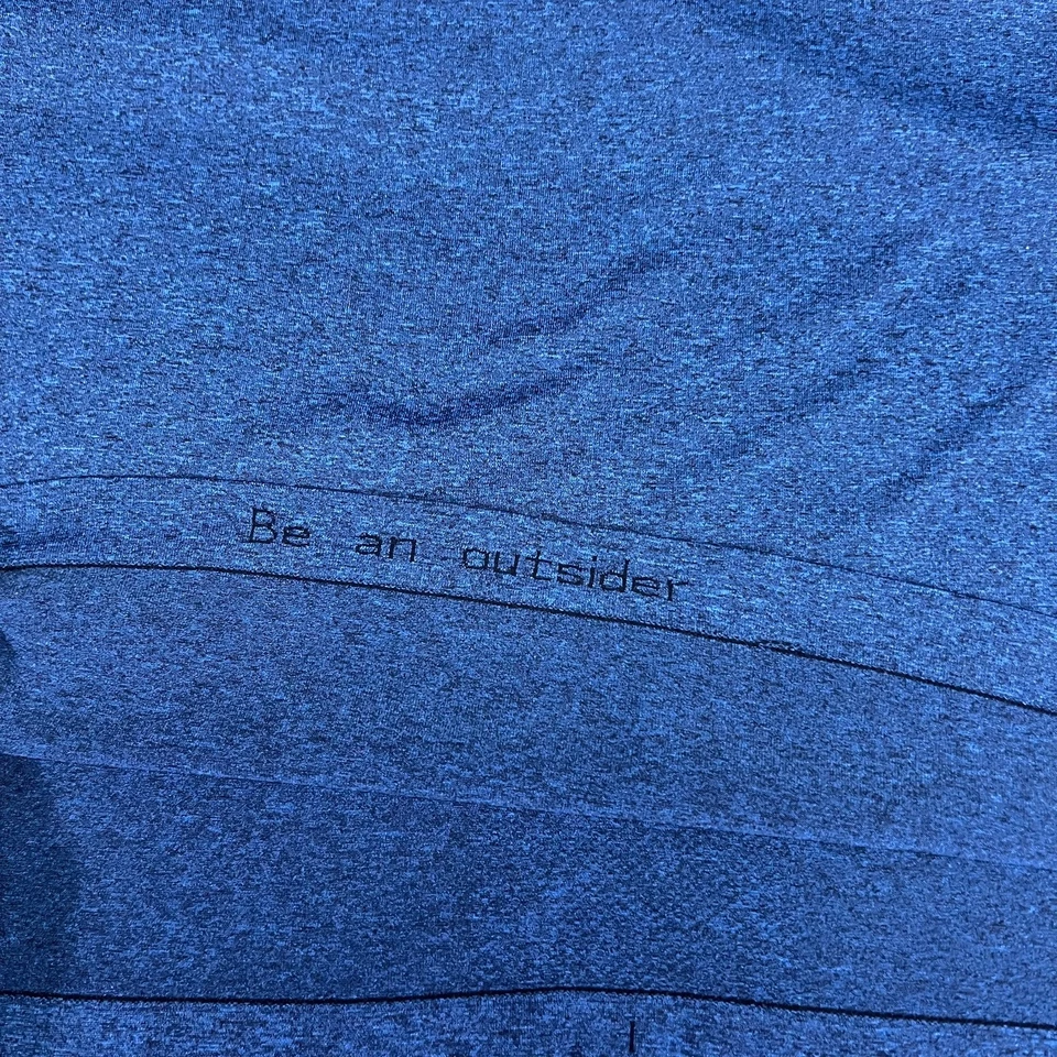 FIGS Women’s Seamless Underscrub Long Sleeve Top Navy Size S M21KW1001 Cut 2088 - Image 3 of 4