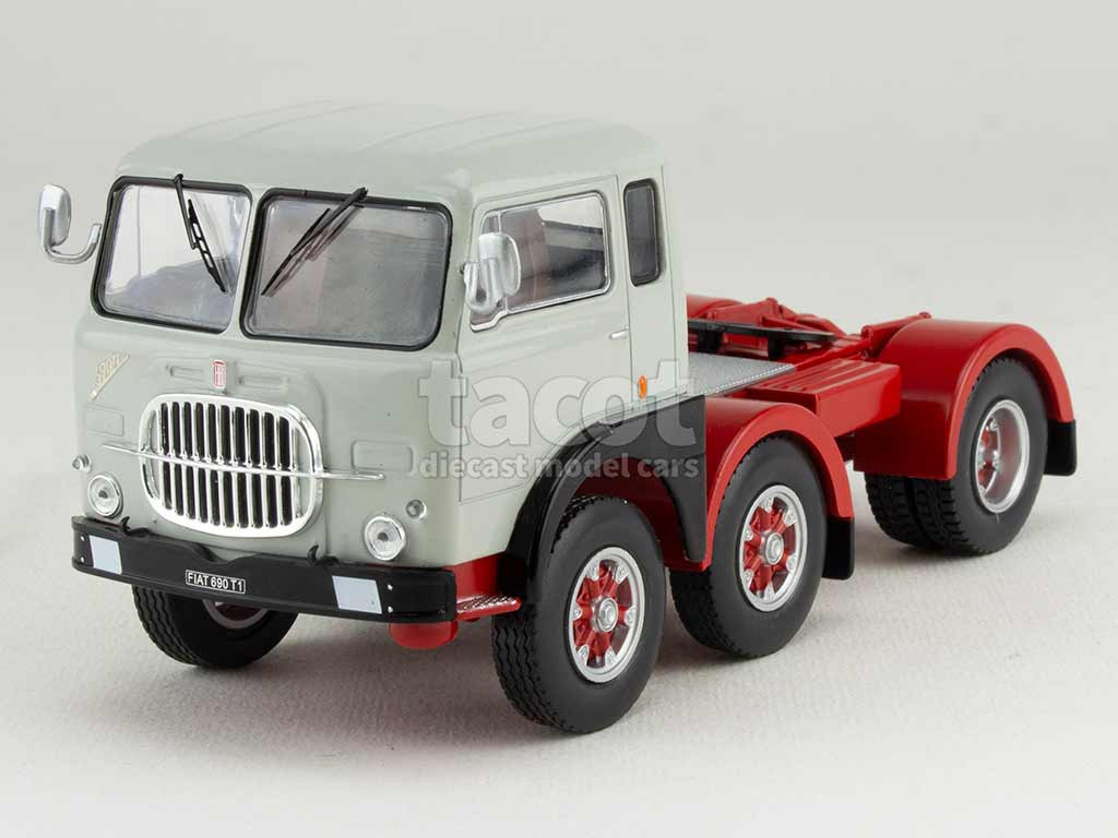 イクソ 1/43 フィアット 690 T1 1961 トレーラーヘッド Fiat 690