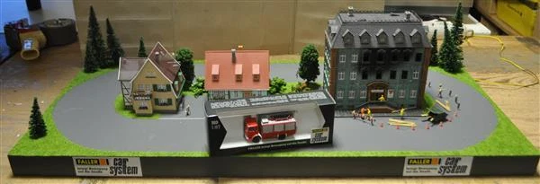 Bild 1 von 9