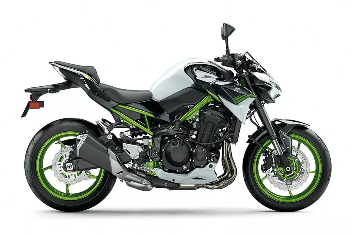Kawasaki 900 outlet z 2020