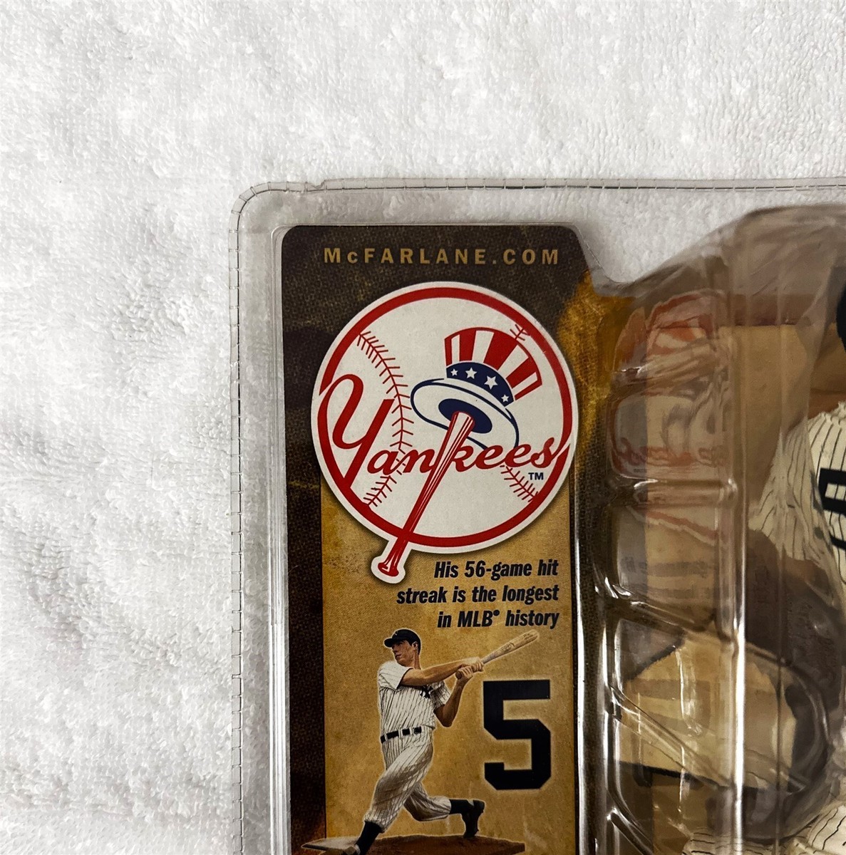 MCFARLANE COOPERSTOWN SERIES 4 JOE DIMAGGIO NEW YORK YANKEES