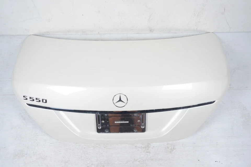 2007 - 2013 MERCEDES-BENZ S550 S600 S63 AMG TRUNK LID OEM WHITE - Image 4 of 4