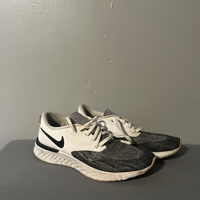 NIKE Odyssey React Flyknit 2 White & Black Sneakers Shoes WOMEN S SIZE 9