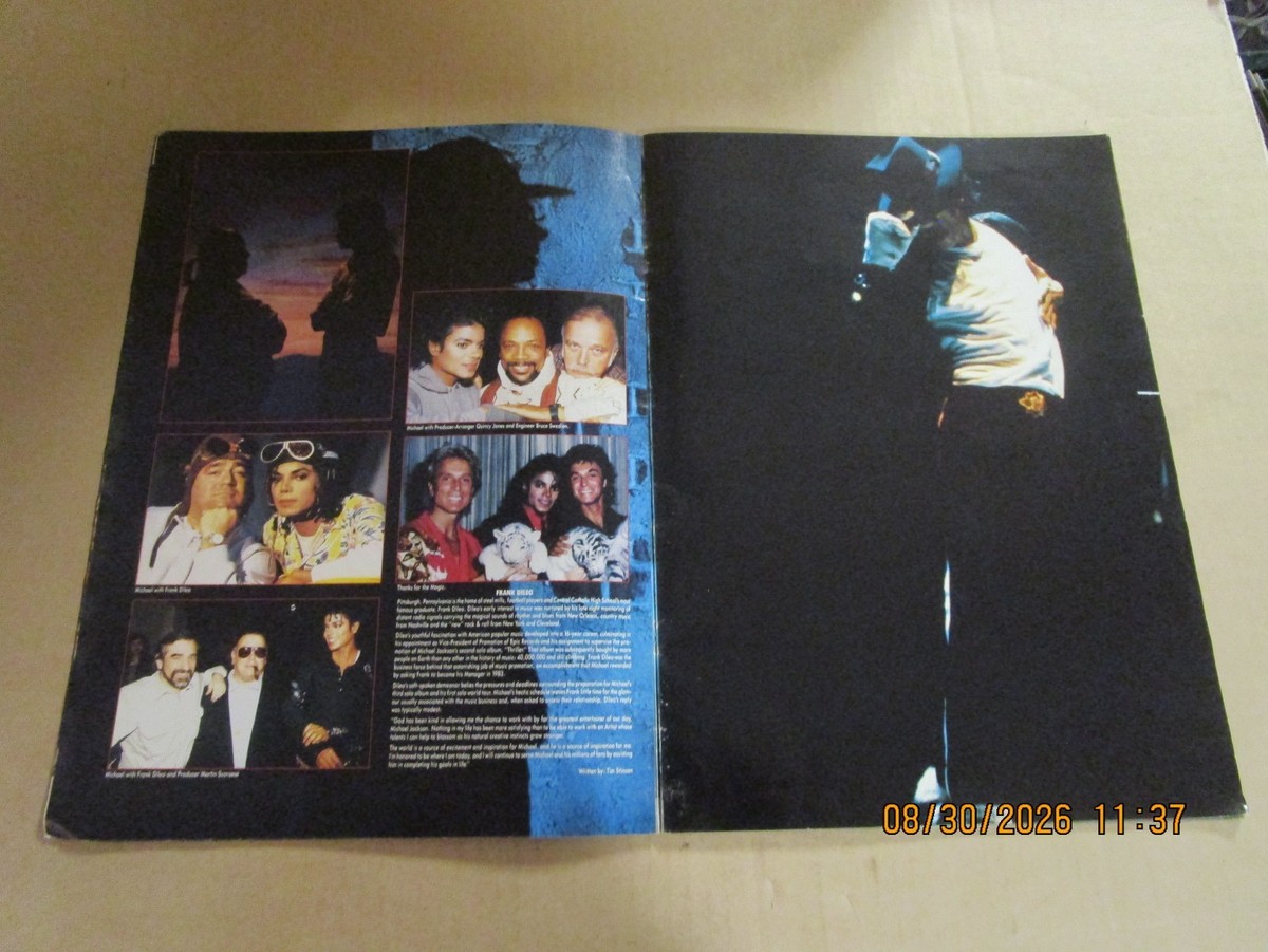 MICHAEL JACKSON BAD World Tour Concert Program 1988 Vintage