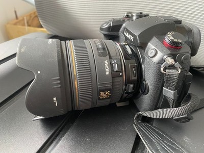 yuma GH5 Panasonic GH5 Mk 2 body. Mint condition with 'small rig' frame