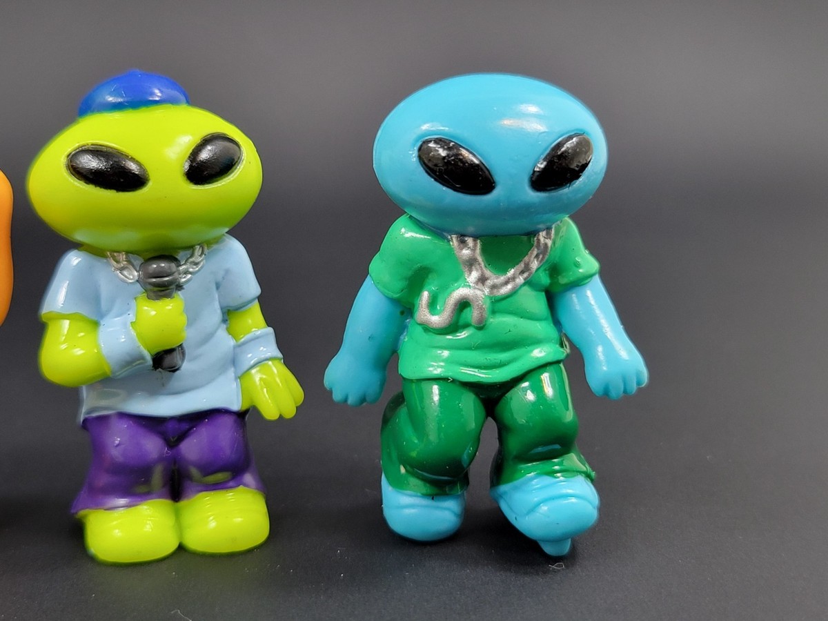 Vintage 90s Lot of 5 Mini Alien Gumball Machine Figurines 1.5-1.75 