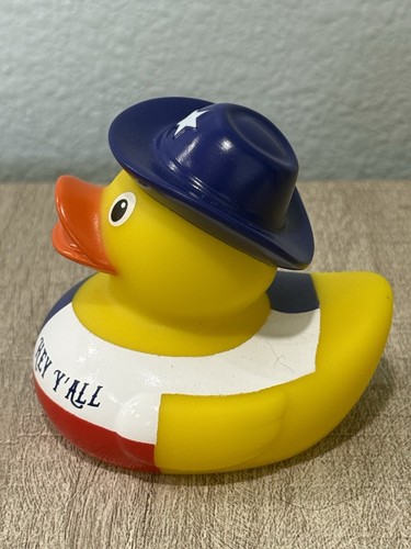 2025 Texas Rubber Duck 2.5” With Texas Flag, Blue Cowboy Hat, And “Hey Ya’ll” - Picture 3 of 6