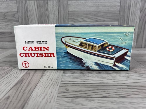 Inboard cabin cruiser - SEAMASTER 7.95 - Biskinis Bros S.A. - open / sterndrive / 8-person max
