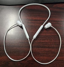 Beats by Dre Flex Wireless Bluetooth Earbuds, Used, White