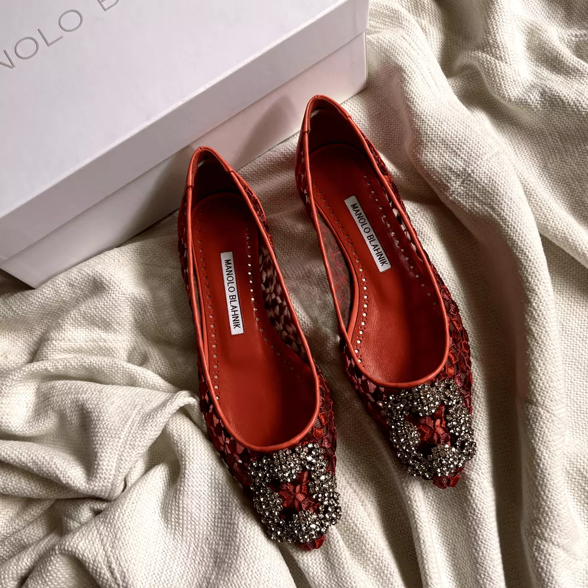 Manolo Blahnik Hangisi Flats Jewel Buckle Lace Orange Pink 36 NEW