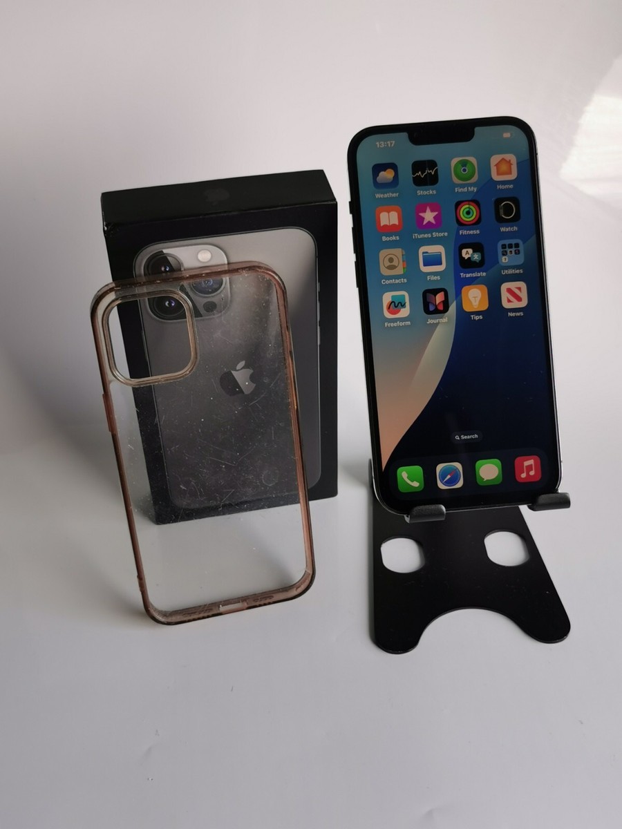 Apple iPhone 13 Pro Max - 256GB - Graphite (Unlocked) A2643 (GSM)