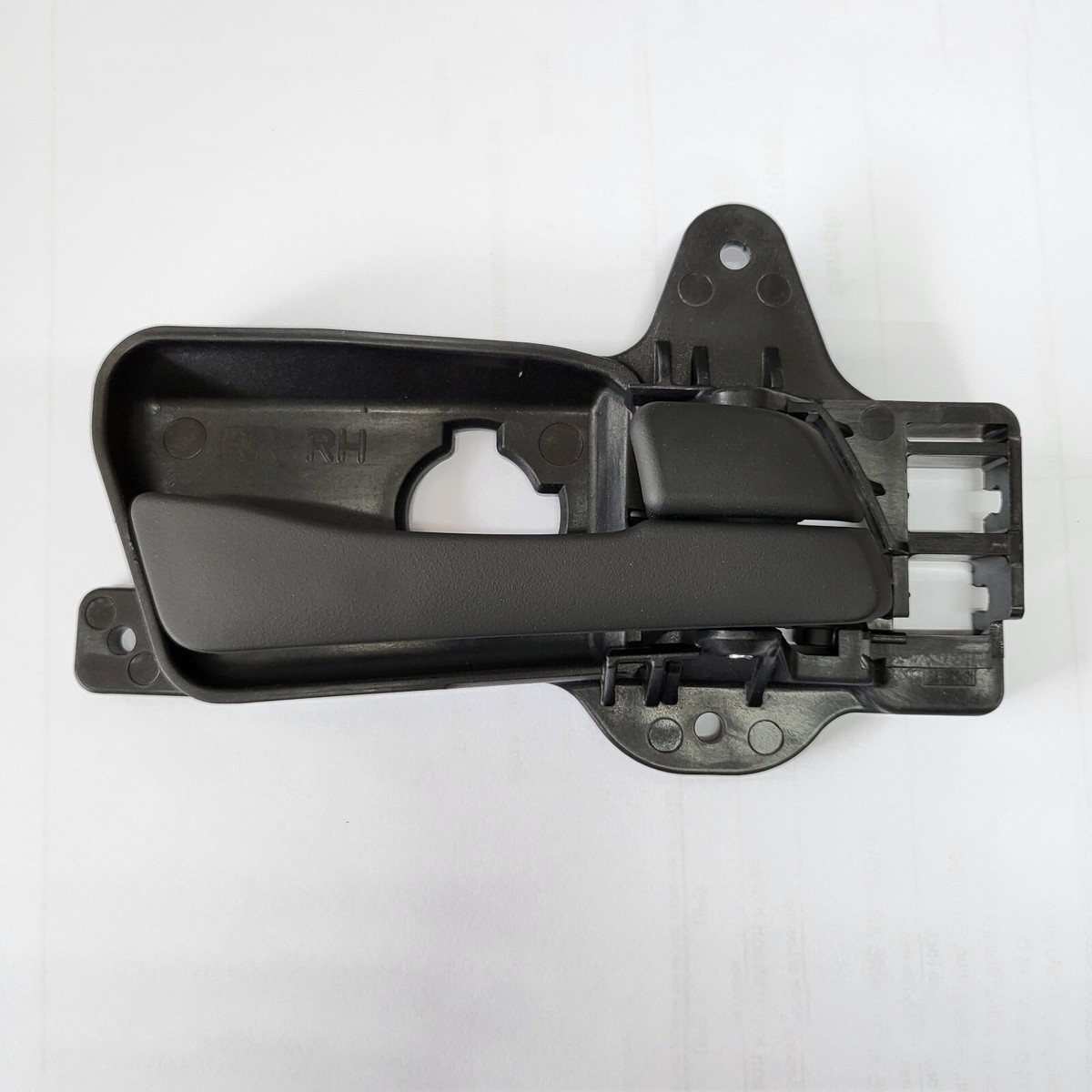 Genuine Handle Door Inside Catch Black for 2008 - 2011 Hyundai i30