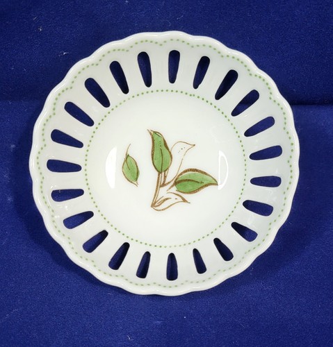 Andrea by Sadek Set of Three Trinket Dishes Round, Square and Oval Herb Garden - Picture 7 of 20