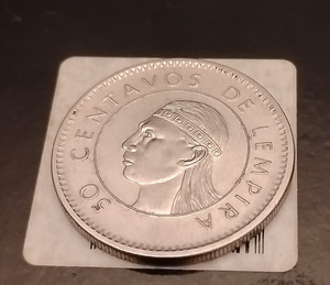 1995 Republica de Honduras 50 Centavos de Lempira Coin Uncertified