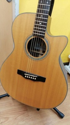 Morris Akustikgitarre R-14 gebraucht