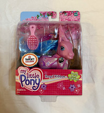 Hasbro My Little Pony Royal Ribbon Target Exclusive Figure w Hat Cape Brush 2003
