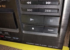 SONY CDP-C705 CD 5 Disc Player 18 Bit Linear 8 Times Oversampling