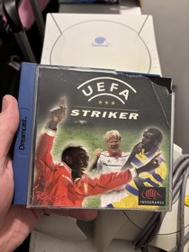 Sega Dreamcast Console Leads and Games