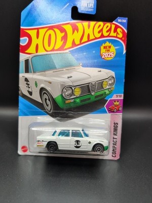 Hot Wheels 2025  2 ERRORS!  Alfa Romeo Giulia TI Super 7/10 JBB98