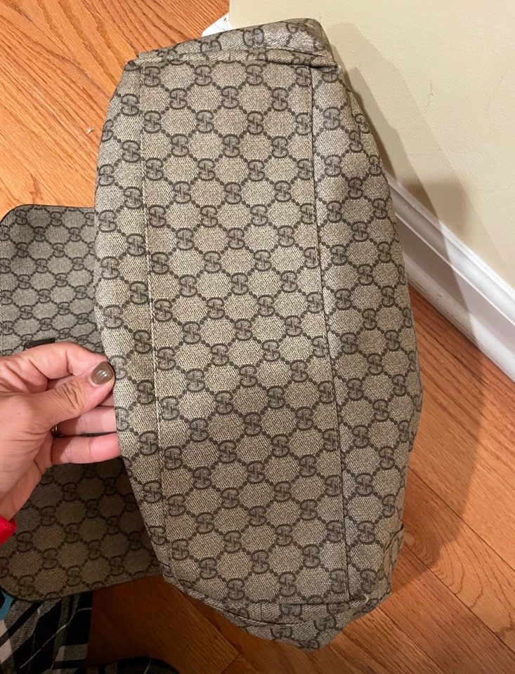 Gucci Diaper Bag, Brown, Spill-Proof, Medium with changing pad. Authentic. - Image 3 of 4