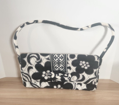 Vera Bradley Knot Just a Clutch in Night & Day - Purse - Handbag - Black & White