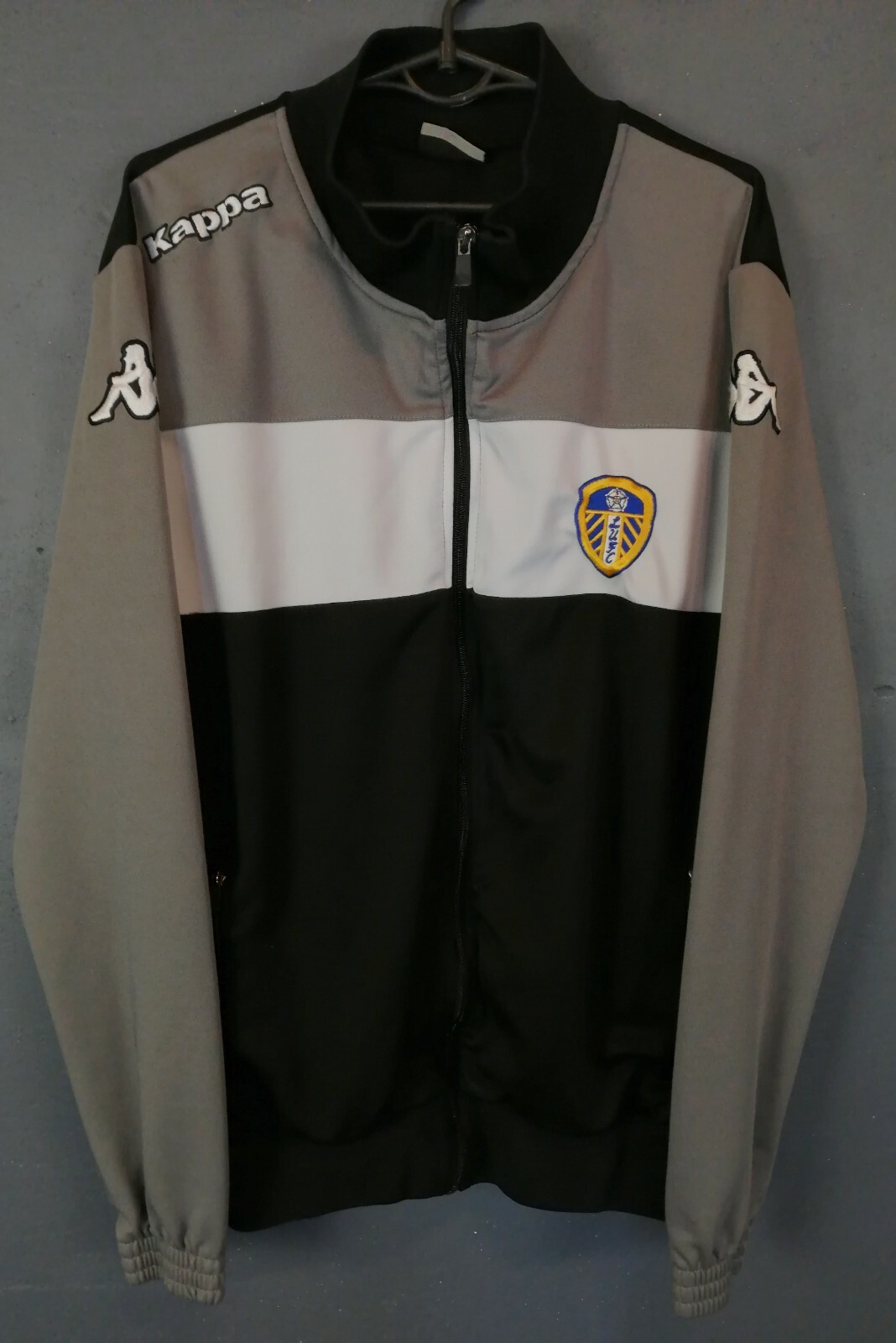 TRAINING JACKET SOCCER FOOTBALL SIZE 