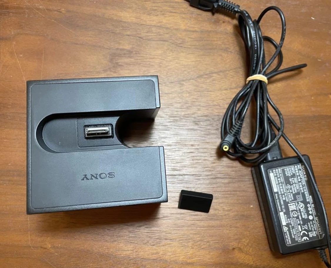 SONY BCR-NWH10 High Resolution Audio Compatible Cradle Dock for NW