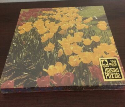 Vintage Dutch Treat yellow tulip flowers sealed 1984 Hoyle 550pc Puzzle