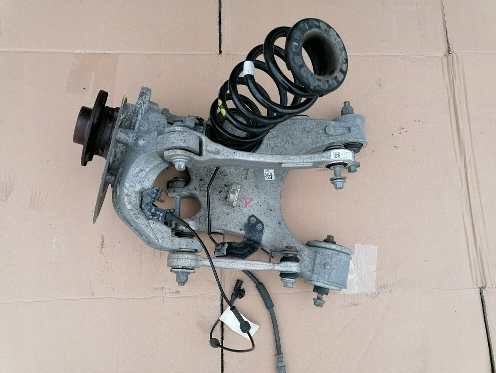 Alfa Romeo Giulia 2.0 Q4 Knuckle Suspension Rear Right 00505491200  