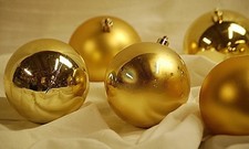 Christmas Gold Shiny Satin 6 Holiday Time Shatterproof Ornament Balls Xmas