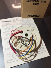 Fenwal 2WRB Detector Base with Power Supply and Manual