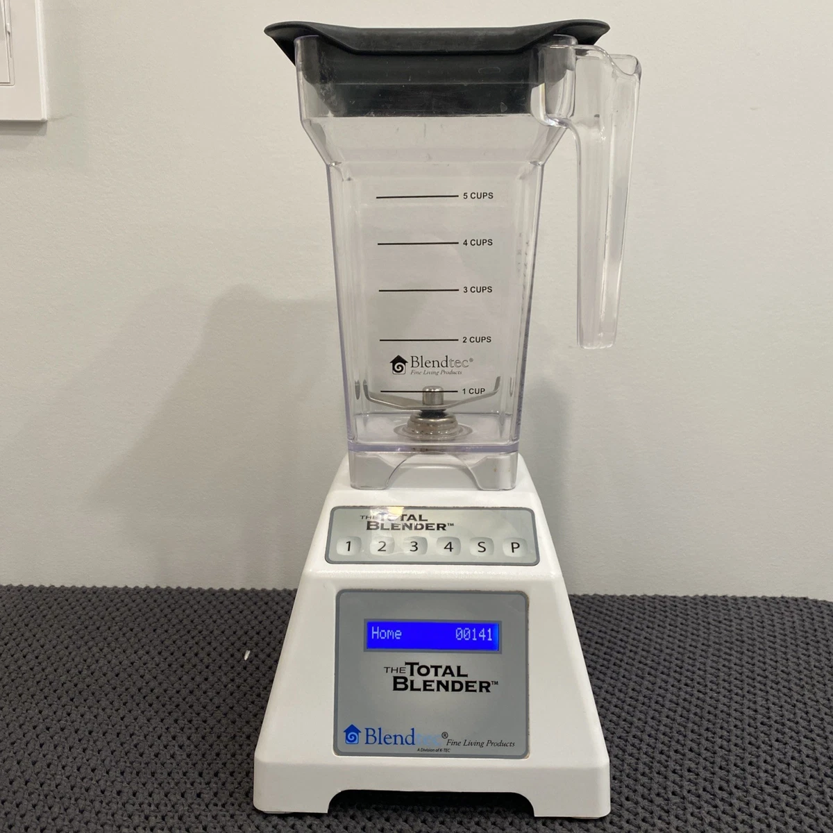 White Blendtec Countertop Blenders for sale | eBay