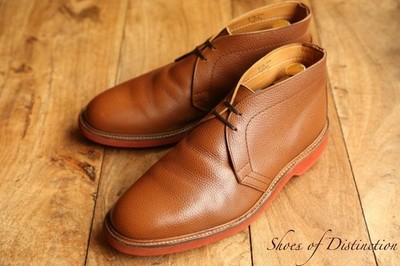 Tricker's hellbraun genarbtes Leder Chukka Stiefel Schuhe Herren UK 9 US 10...