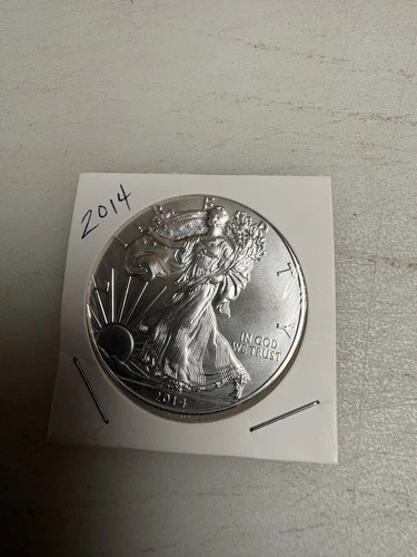 2014 American Eagle Silver Dollar / 1 oz .999 Silver / Uncirculated
