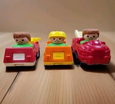 VTG 1990's FISHER-PRICE Fire  Tow Truck w/Figures Lot, Preowned