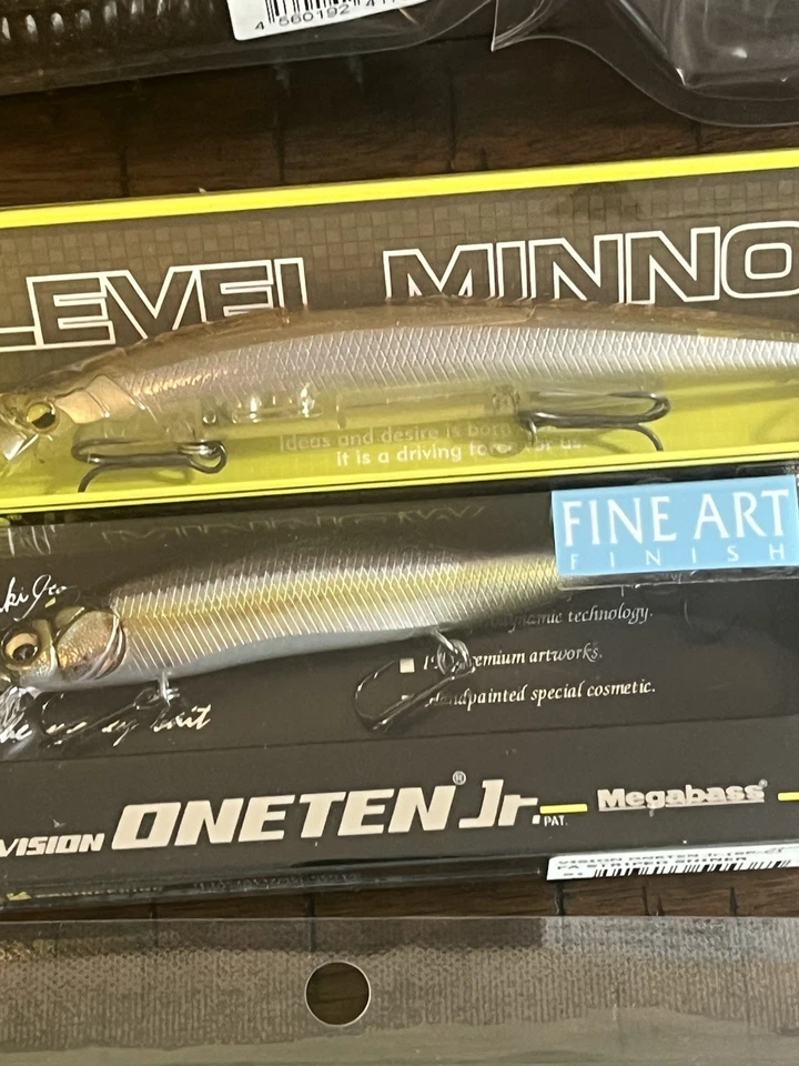 (Lote de 9) Señuelos de pesca JDM Topwater Jerkbaits Terminal Plásticos Cebo para insectos *NUEVO* Foto 3 de 4