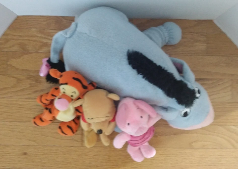 Lote 4 Peluches Eeyore Winnie the Pooh Piglet Tigger Disney Aplausos Foto 2 de 4
