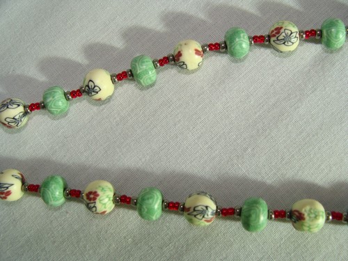 Green & Yellow Clay Bead Necklace - Crystal Shaped Pendant - New Handmade - Picture 6 of 9
