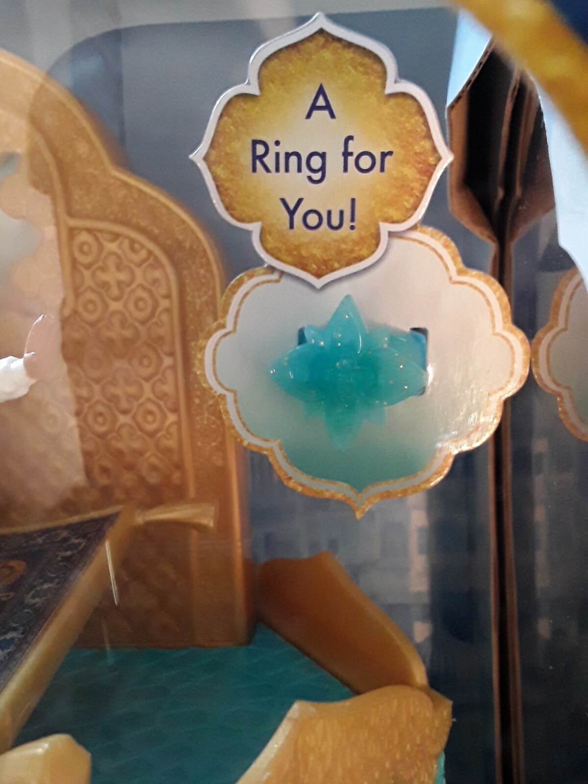 Disney Aladdin And Jasmine A Whole New World Music Jewelry Box w/Ring 