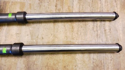 1985 Kawasaki ZX900 Ninja K238-1) AVDS left right front forks