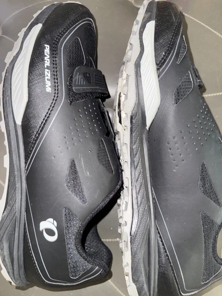 ZAPATOS MTB PEARL ISUMI PARA HOMBRE 46.5 SOLO USADOS 5 VECES Foto 2 de 4
