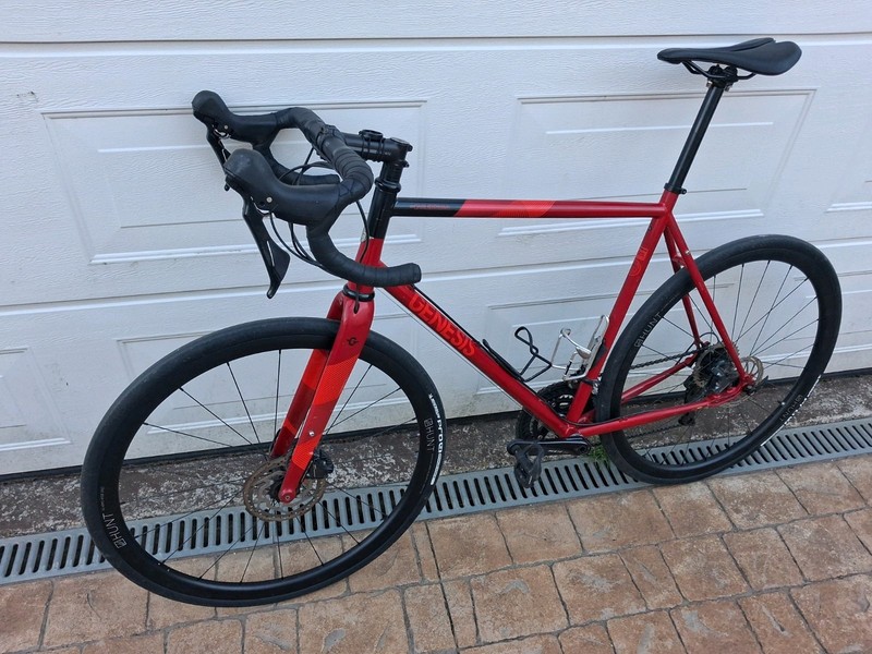 Genesis Equilibrium 725 Steel XL Road Bike