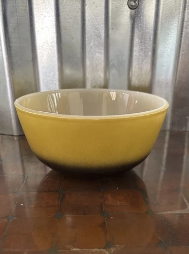 Anchor Hocking Fire King Two Tone Mixing  Bowl Green/yellow And Black