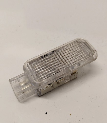 8D0947415 Innenraumleuchte Leseleuchte 8D0 947 415  8D0947415 Aud DE2811365-20