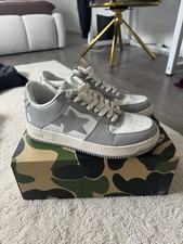 A Bathing Ape Bapesta Herren Sneaker Low Top Grau/Weiß EU 43 Schnürung